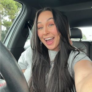 Meet your Posher, Kat